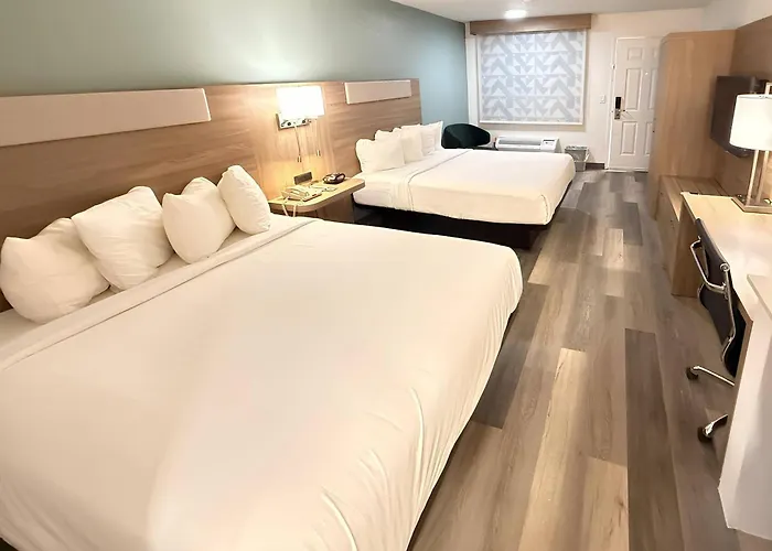 Hotel Quality I-10