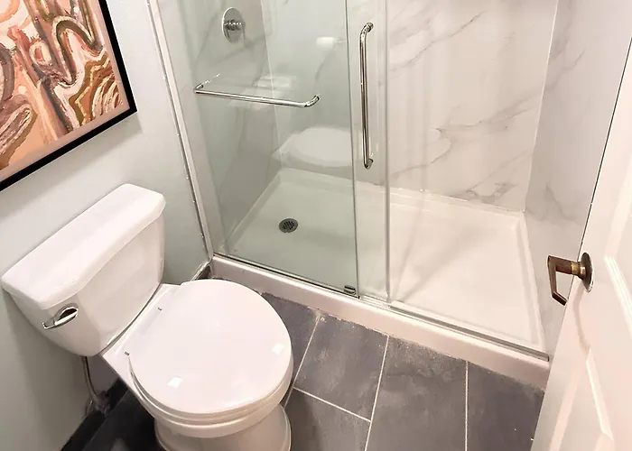 Quality I-10 Hotel 3*