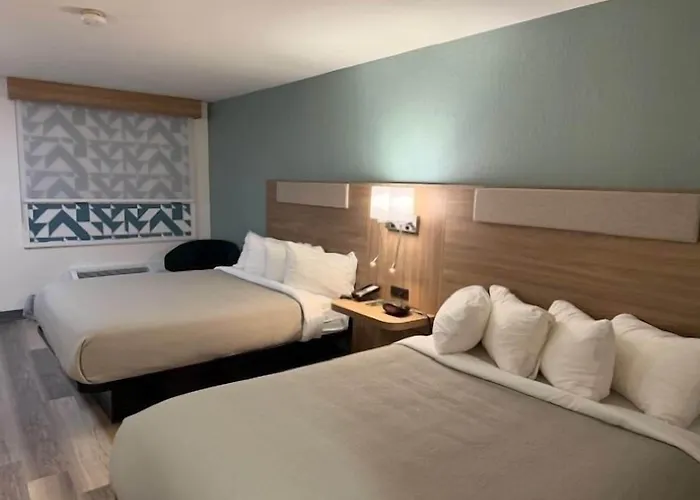 Quality I-10 Hotel